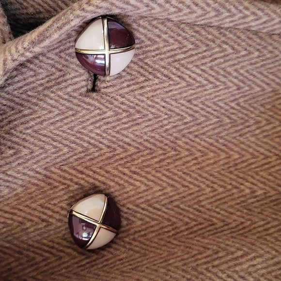 Vintage Herringbone Double-breasted Belted Trench Coat- Damaged Belt - Picture 2 of 7